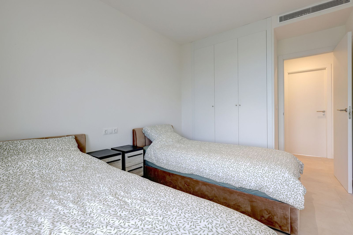 3 Bed Apartment for sale in Casares Costa Del Sol, Málaga, Spain