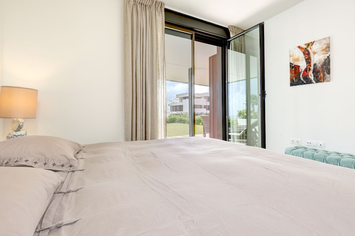 3 Bed Apartment for sale in Casares Costa Del Sol, Málaga, Spain