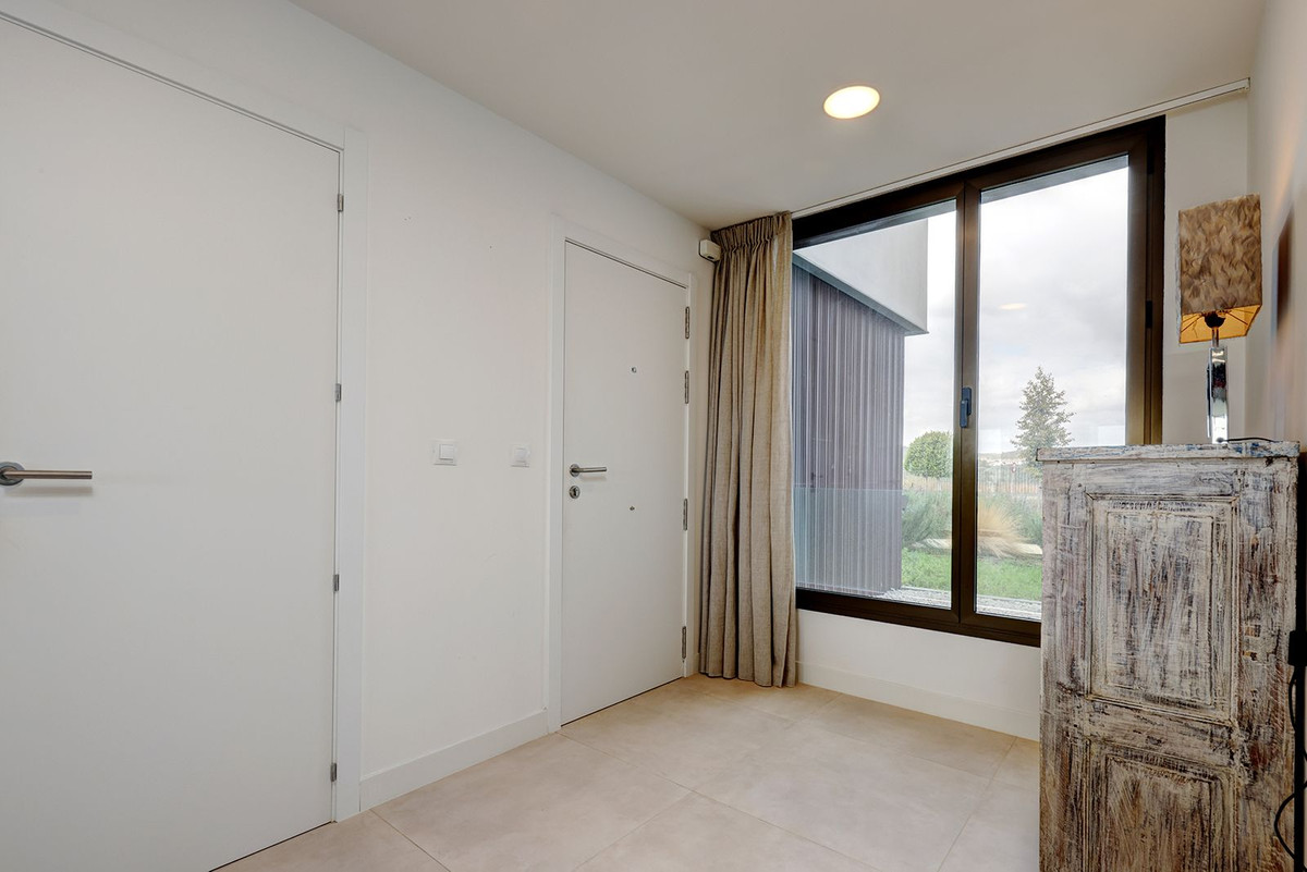 3 Bed Apartment for sale in Casares Costa Del Sol, Málaga, Spain