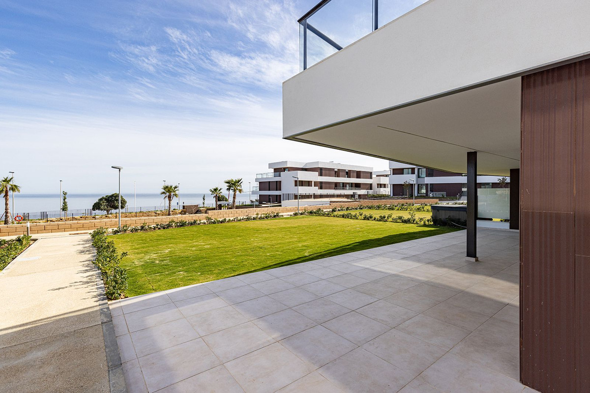 3 Bed Apartment for sale in Casares Costa Del Sol, Málaga, Spain