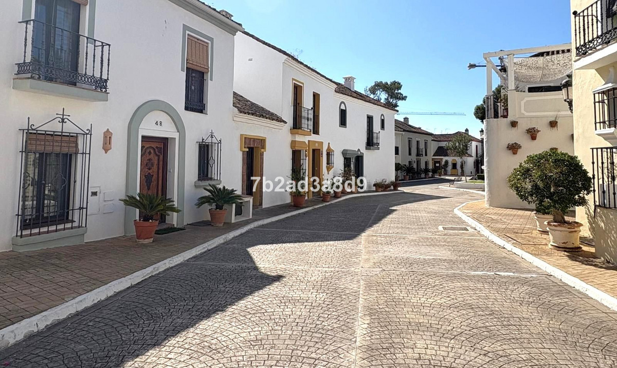 2 Bed Townhouse for sale in Guadalmina Baja Costa Del Sol, Málaga, Spain