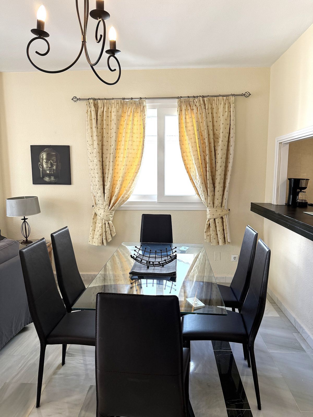 2 Bed Apartment for sale in Puerto Banús Costa Del Sol, Málaga, Spain