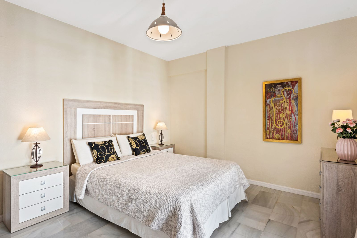2 Bed Apartment for sale in Puerto Banús Costa Del Sol, Málaga, Spain