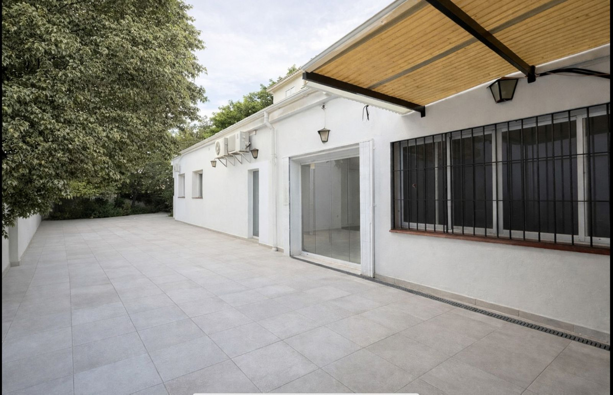Se vende Apartamento Planta Baja de 6 dormitorios en Costa Del Sol, Málaga, España