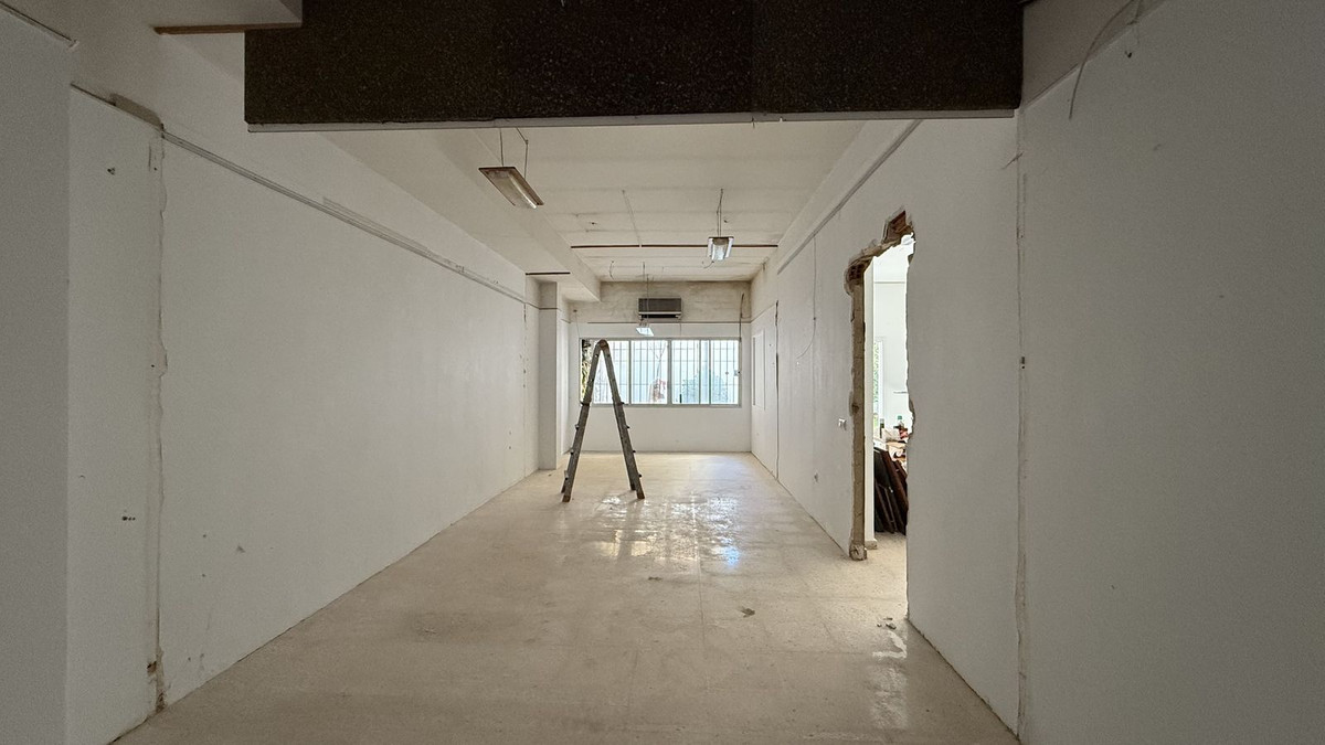 Se vende Apartamento Planta Baja de 6 dormitorios en Costa Del Sol, Málaga, España