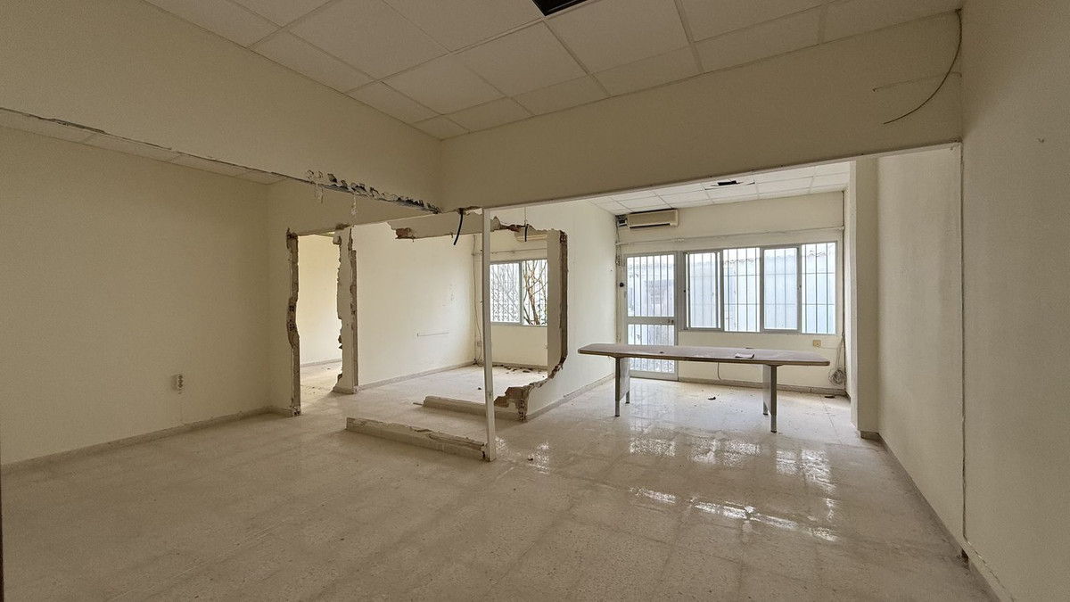 Se vende Apartamento Planta Baja de 6 dormitorios en Costa Del Sol, Málaga, España
