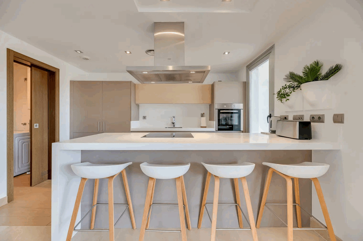 3 Bed Apartment for sale in Los Arqueros Costa Del Sol, Málaga, Spain