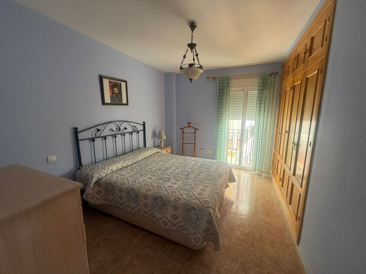 Se vende Apartamento Planta Media de 3 dormitorios en Costa Del Sol, Málaga, España