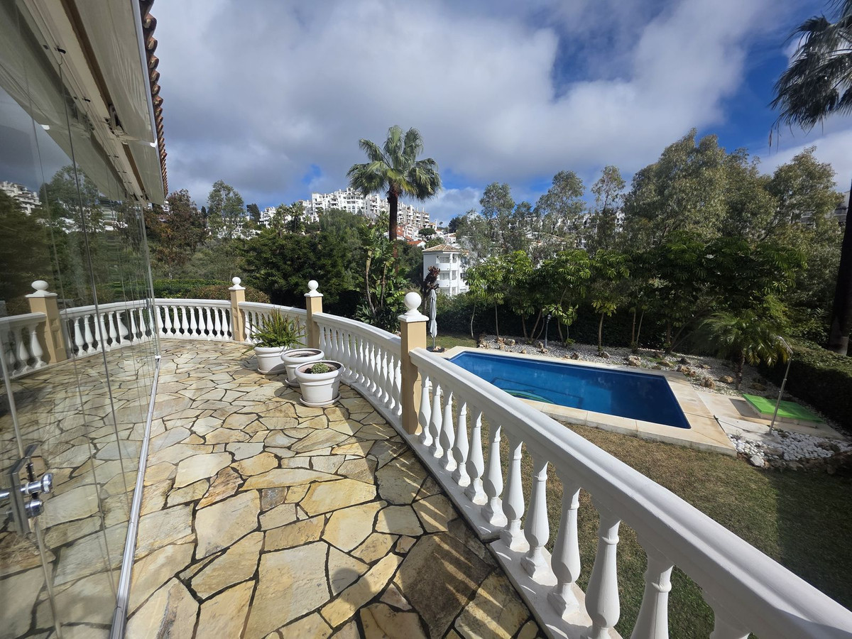 Se vende Villa - Chalet de 2 dormitorios en Costa Del Sol, Málaga, España