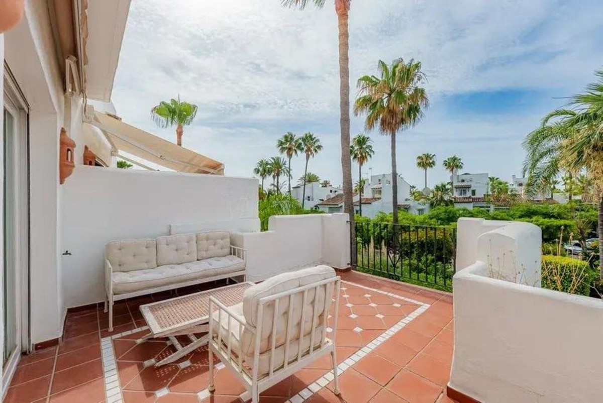 4 Bed Townhouse for sale in Costalita Costa Del Sol, Málaga, Spain