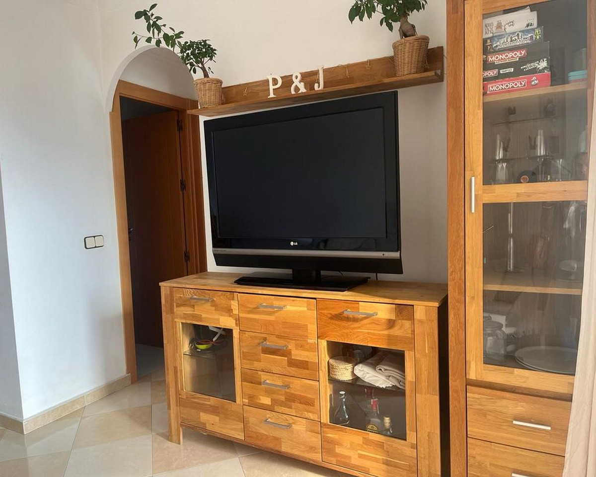 2 Bed Apartment for sale in Calahonda Costa Del Sol, Málaga, Spain