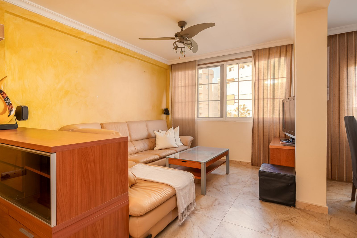 Se vende Apartamento en Planta Última de 2 dormitorios en Costa Del Sol, Málaga, España