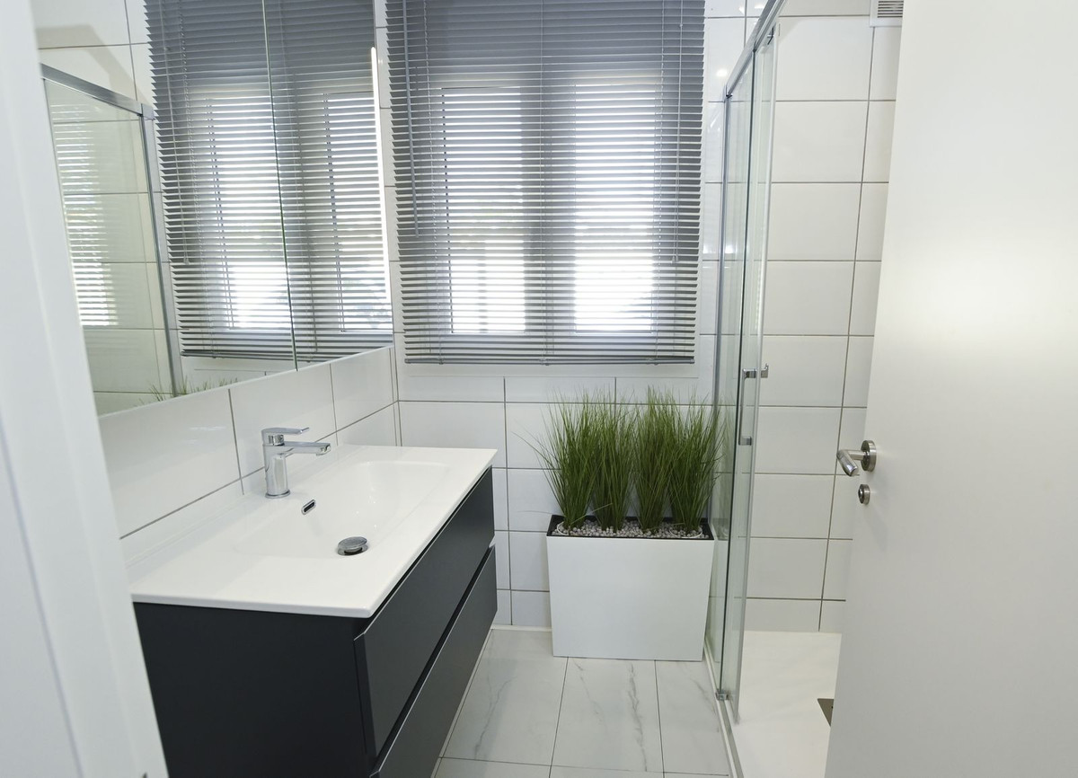Se vende Villa - Chalet de 4 dormitorios en Costa Blanca, Alicante, España