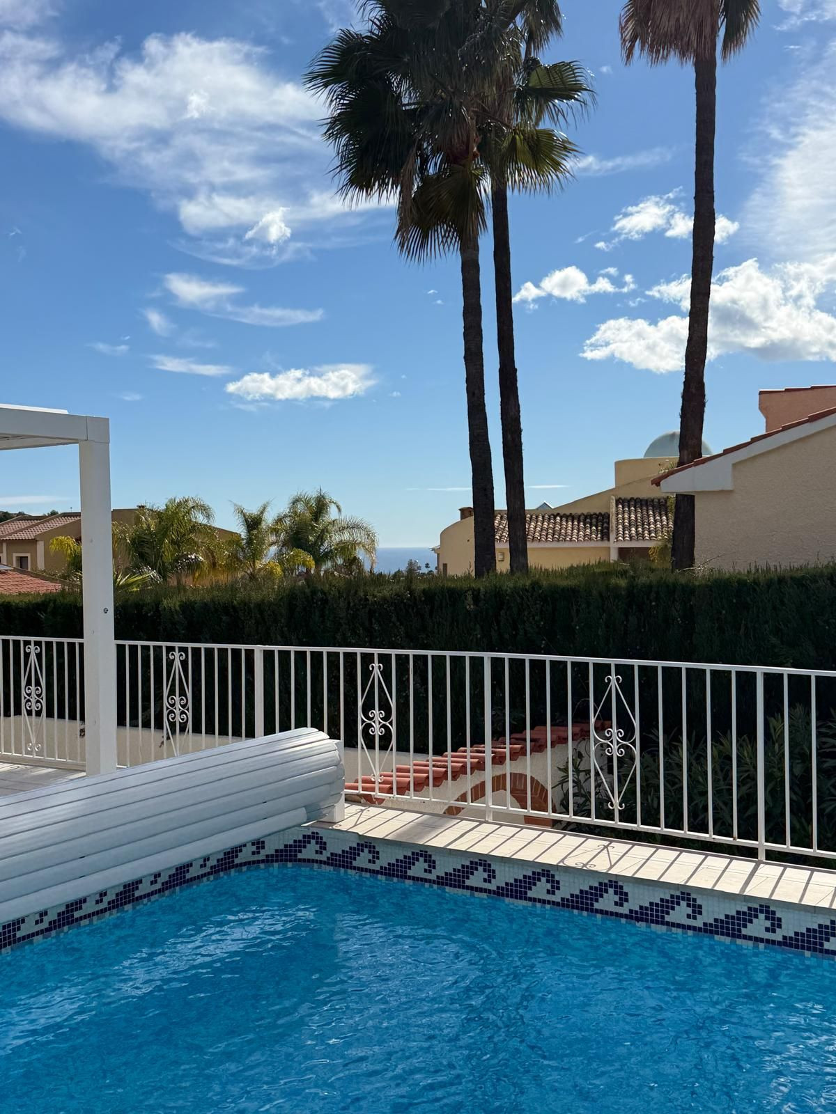 Se vende Villa - Chalet de 4 dormitorios en Costa Blanca, Alicante, España