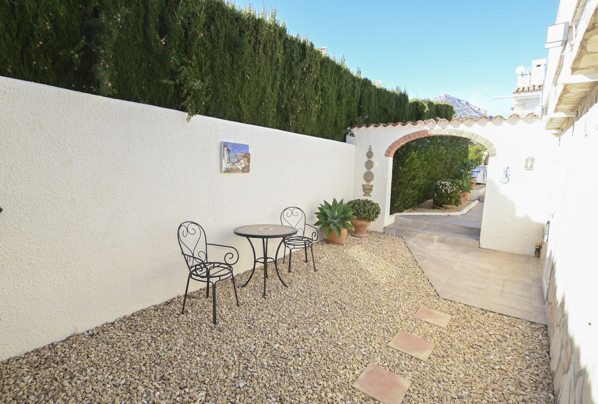 Se vende Villa - Chalet de 4 dormitorios en Costa Blanca, Alicante, España