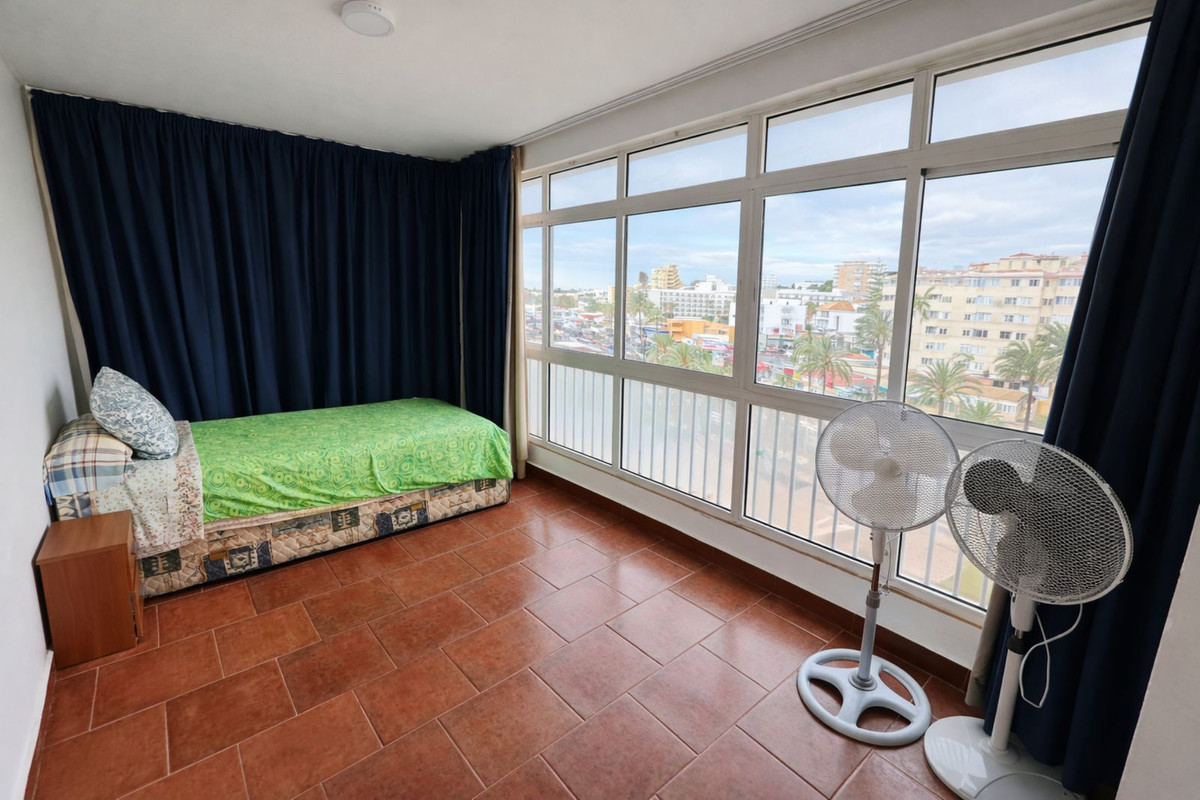 Se vende Apartamento Planta Media de 3 dormitorios en Costa Del Sol, Málaga, España