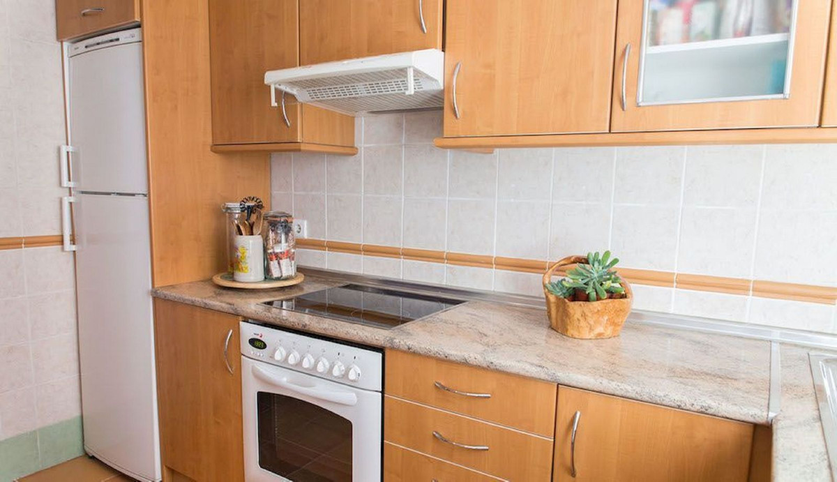 3 Bed Apartment for sale in La Duquesa Costa Del Sol, Málaga, Spain