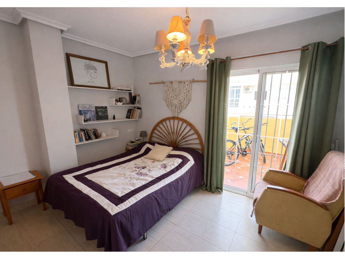 Se vende Ático de 2 dormitorios en Costa Blanca, Alicante, España