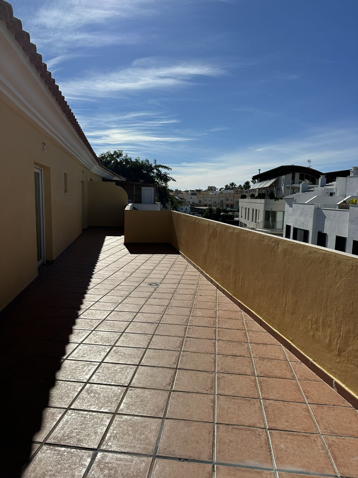 2 Bed Apartment for sale in Estepona Costa Del Sol, Málaga, Spain