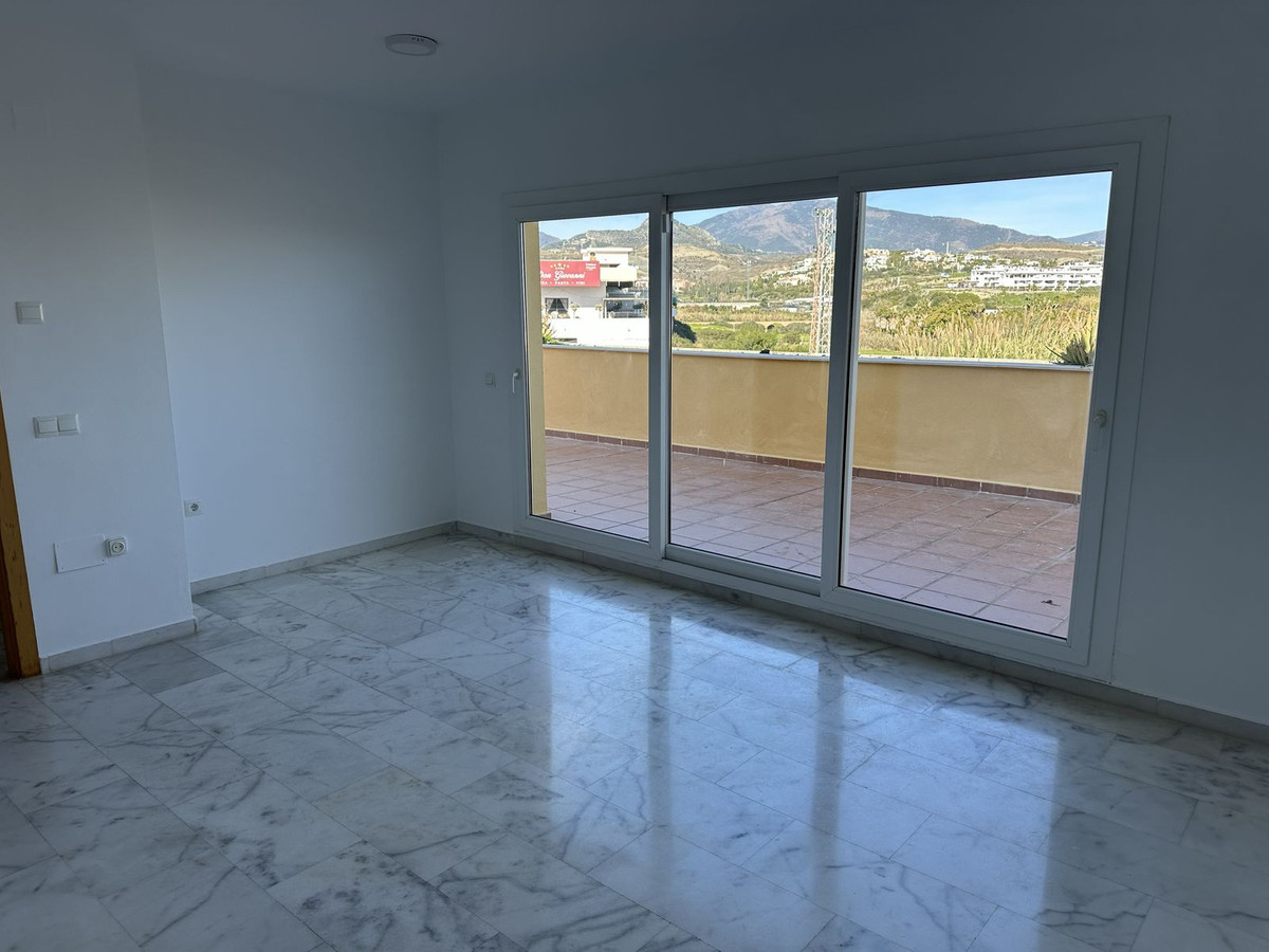 2 Bed Apartment for sale in Estepona Costa Del Sol, Málaga, Spain