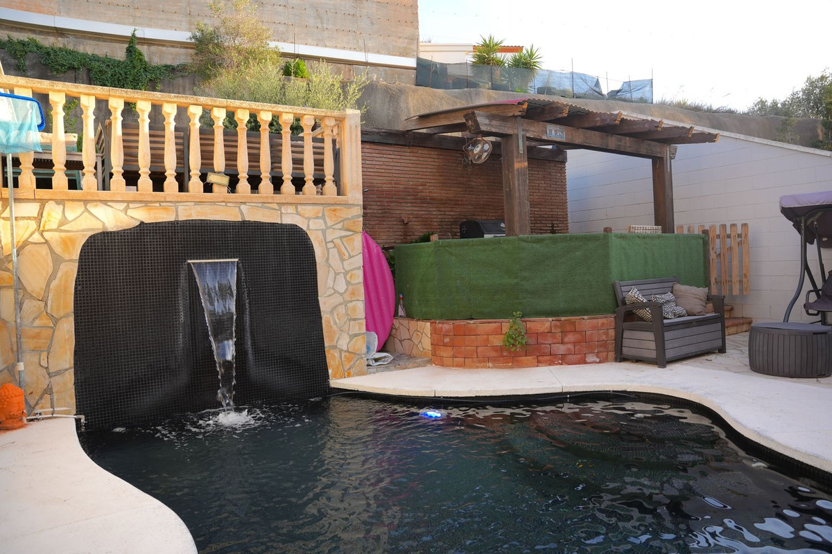 4 Bed Townhouse for sale in Puerto De La Torre Costa Del Sol, Málaga, Spain