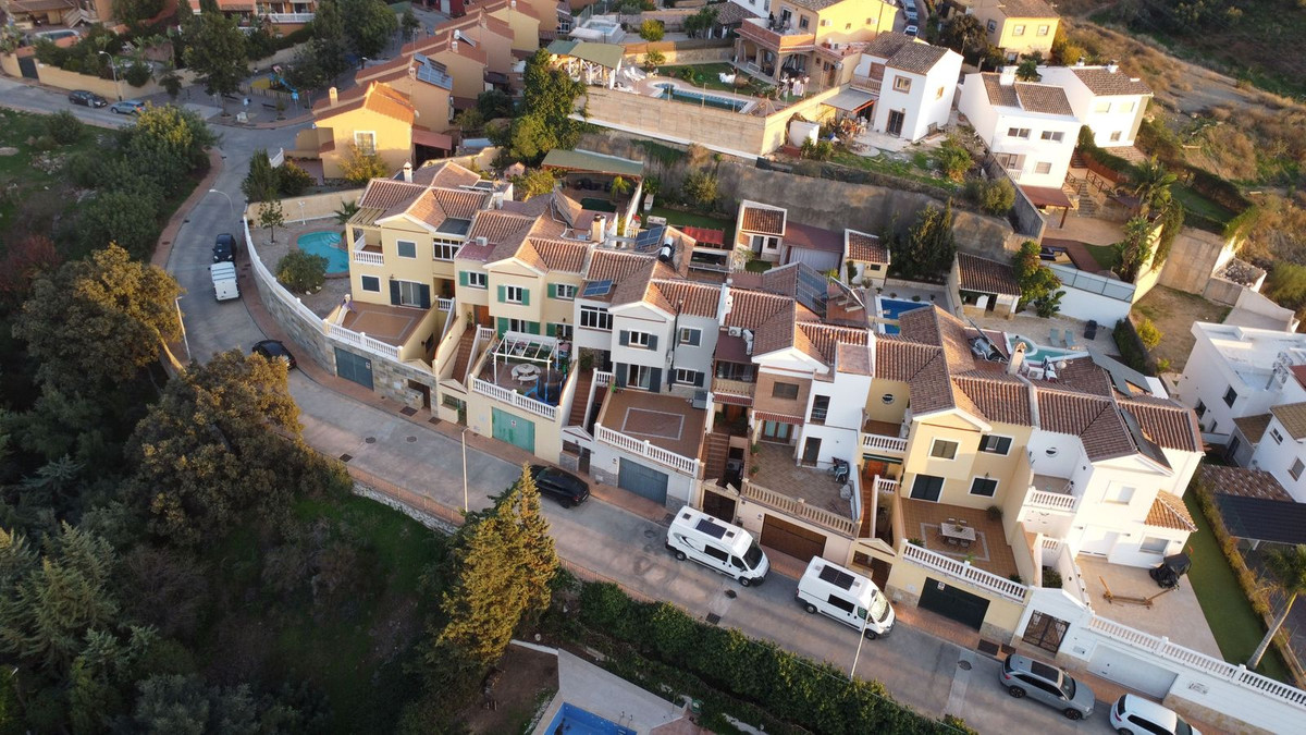 4 Bed Townhouse for sale in Puerto De La Torre Costa Del Sol, Málaga, Spain