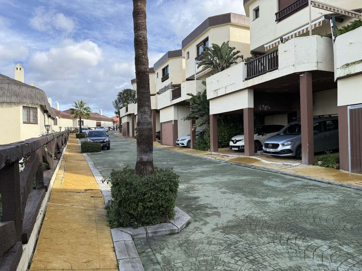 3 Bed Townhouse for sale in Riviera Del Sol Costa Del Sol, Málaga, Spain