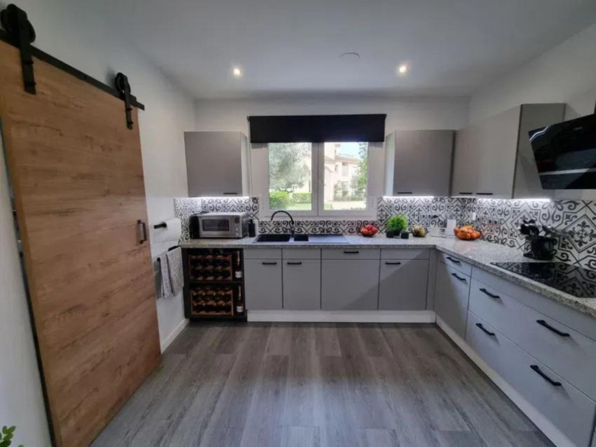 3 Bed Apartment for sale in San Roque Costa Del Sol, Cádiz, Spain