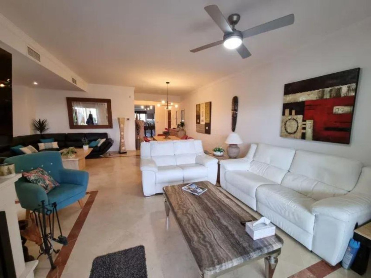 3 Bed Apartment for sale in San Roque Costa Del Sol, Cádiz, Spain
