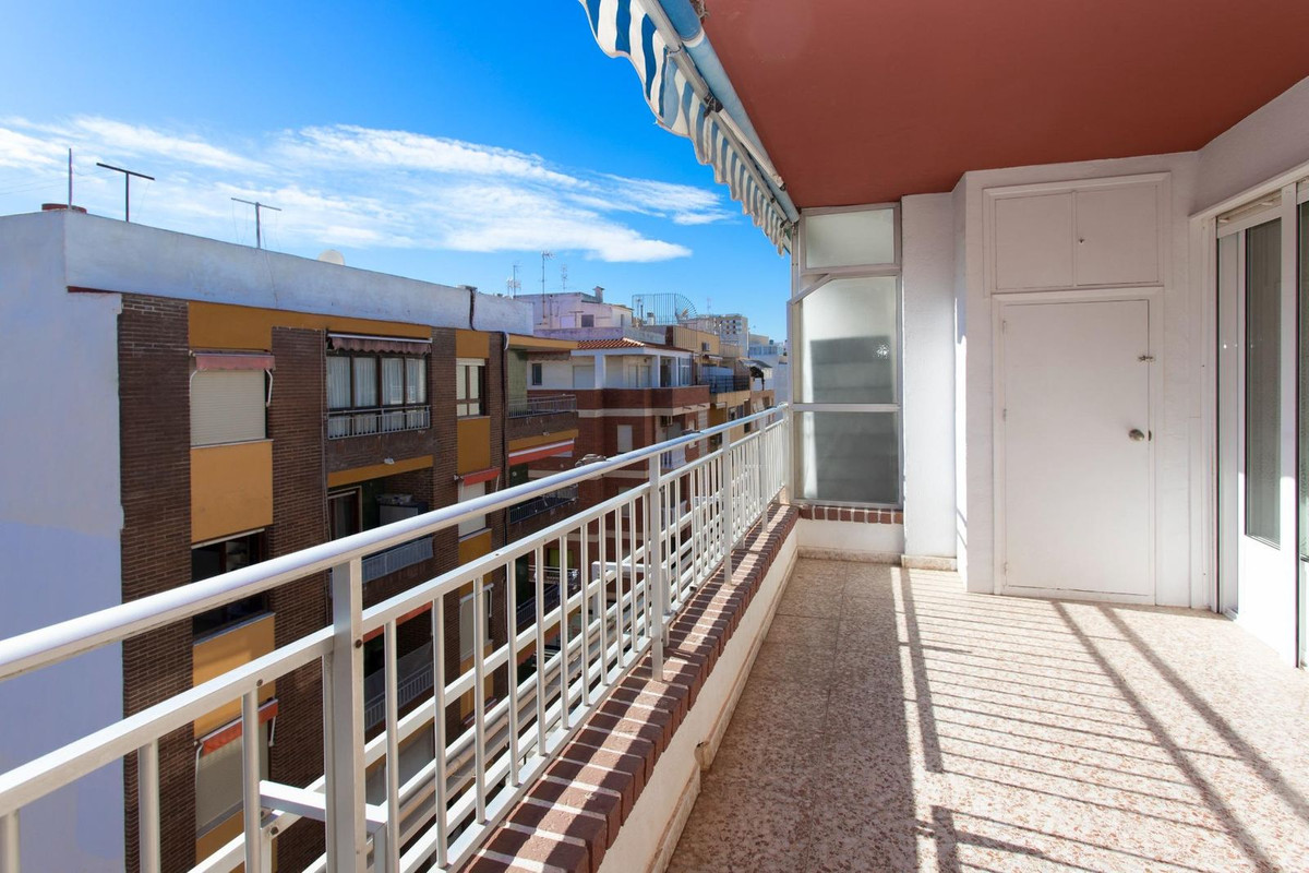 3 Bed Apartment for sale in Playa Del Cura Costa Blanca, Alicante, Spain