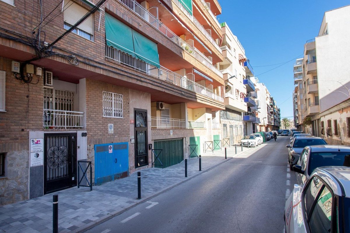 3 Bed Apartment for sale in Playa Del Cura Costa Blanca, Alicante, Spain