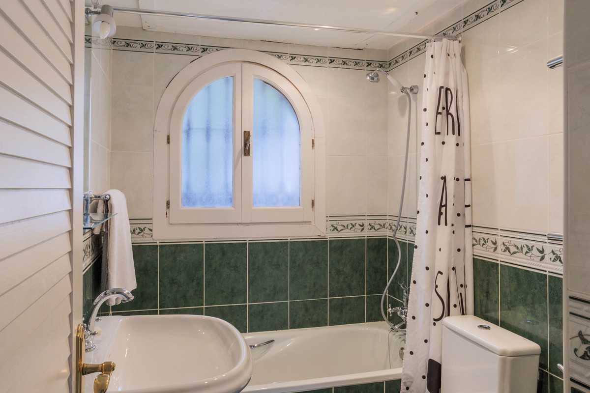 Se vende Adosada de 3 dormitorios en Costa Del Sol, Málaga, España