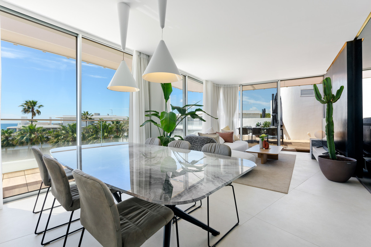 3 Bed Apartment for sale in Estepona Costa Del Sol, Málaga, Spain