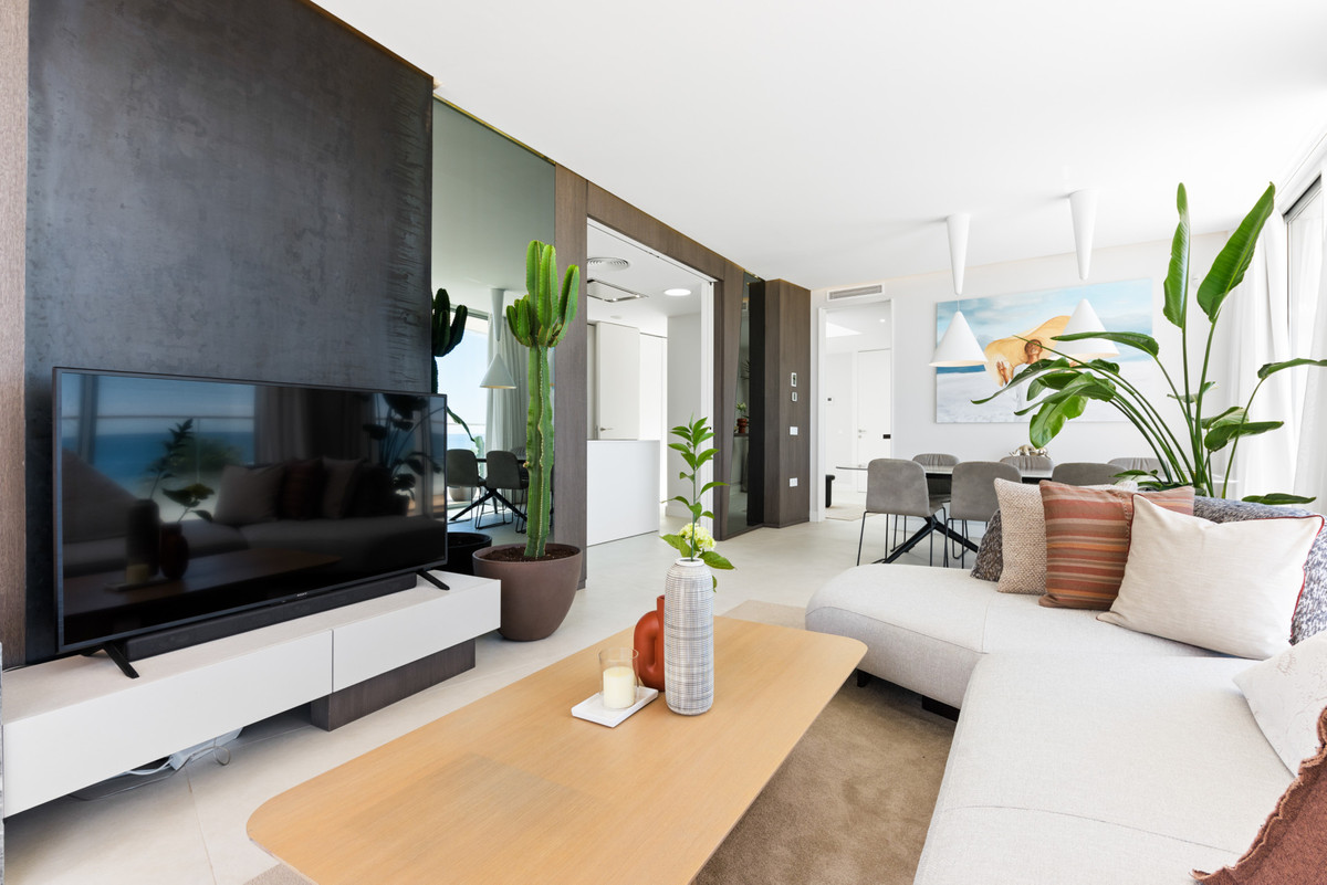3 Bed Apartment for sale in Estepona Costa Del Sol, Málaga, Spain