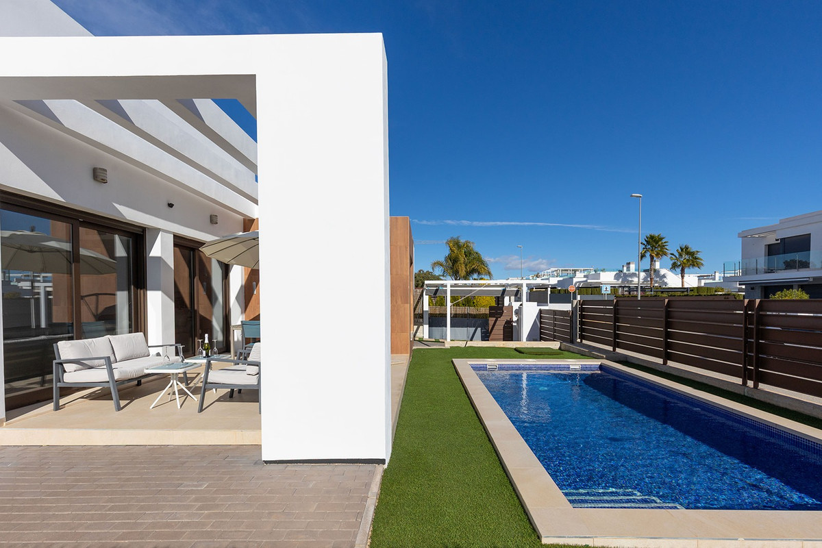 3 Bed Townhouse for sale in Vista Bella Golf Costa Blanca, Alicante, Spain