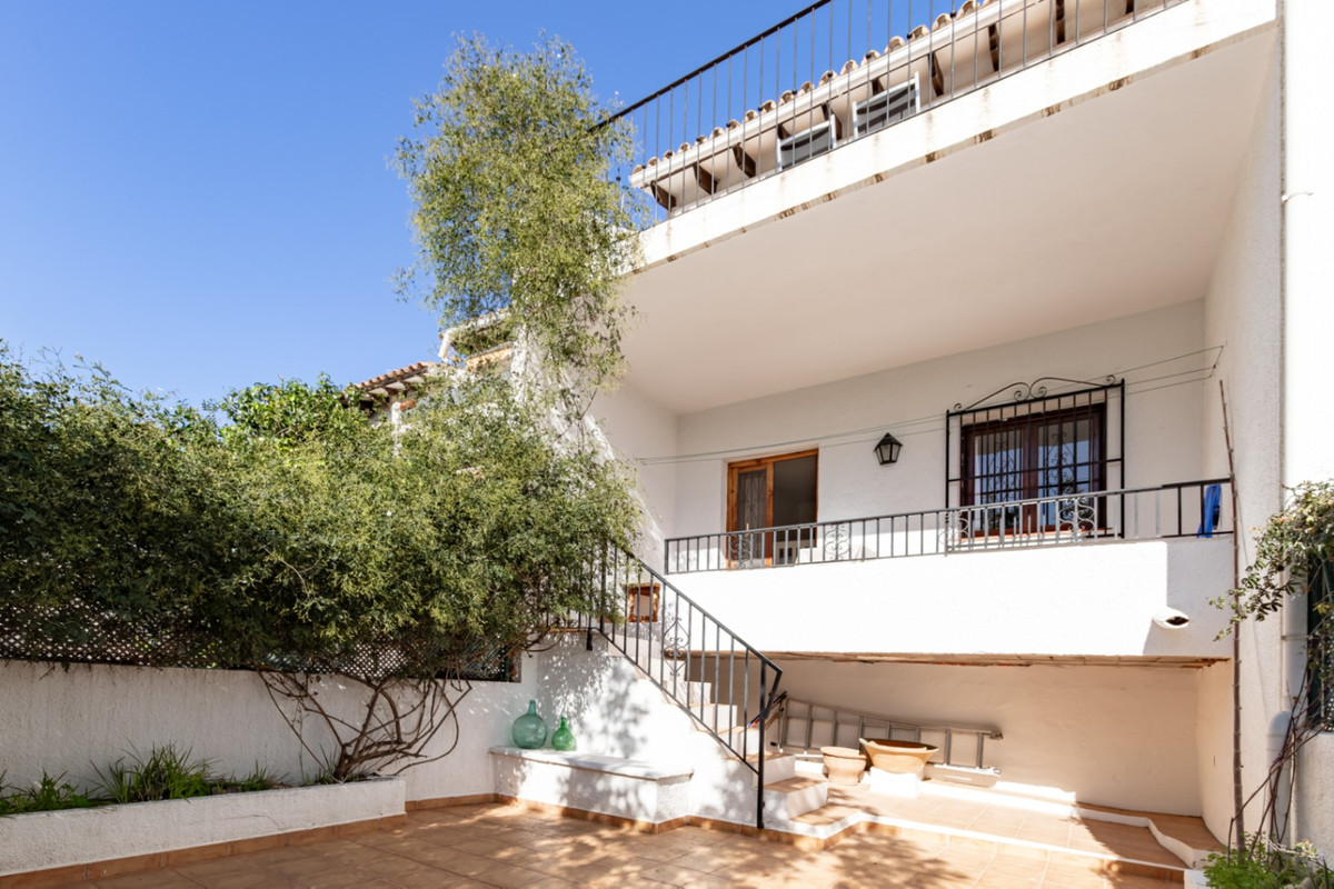 Se vende Adosada de 3 dormitorios en Costa Blanca, Alicante, España