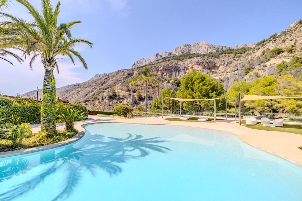 3 Bed Apartment for sale in Altea Costa Blanca, Alicante, Spain