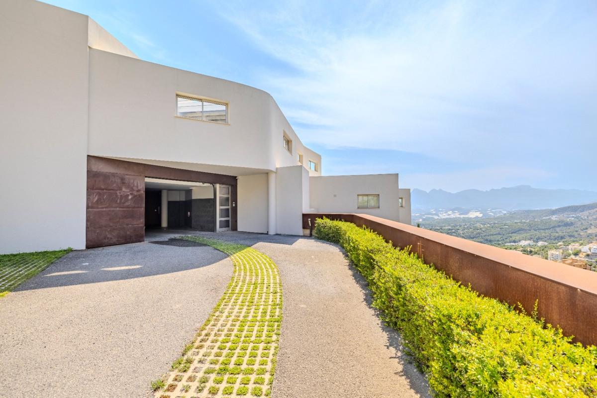 3 Bed Apartment for sale in Altea Costa Blanca, Alicante, Spain