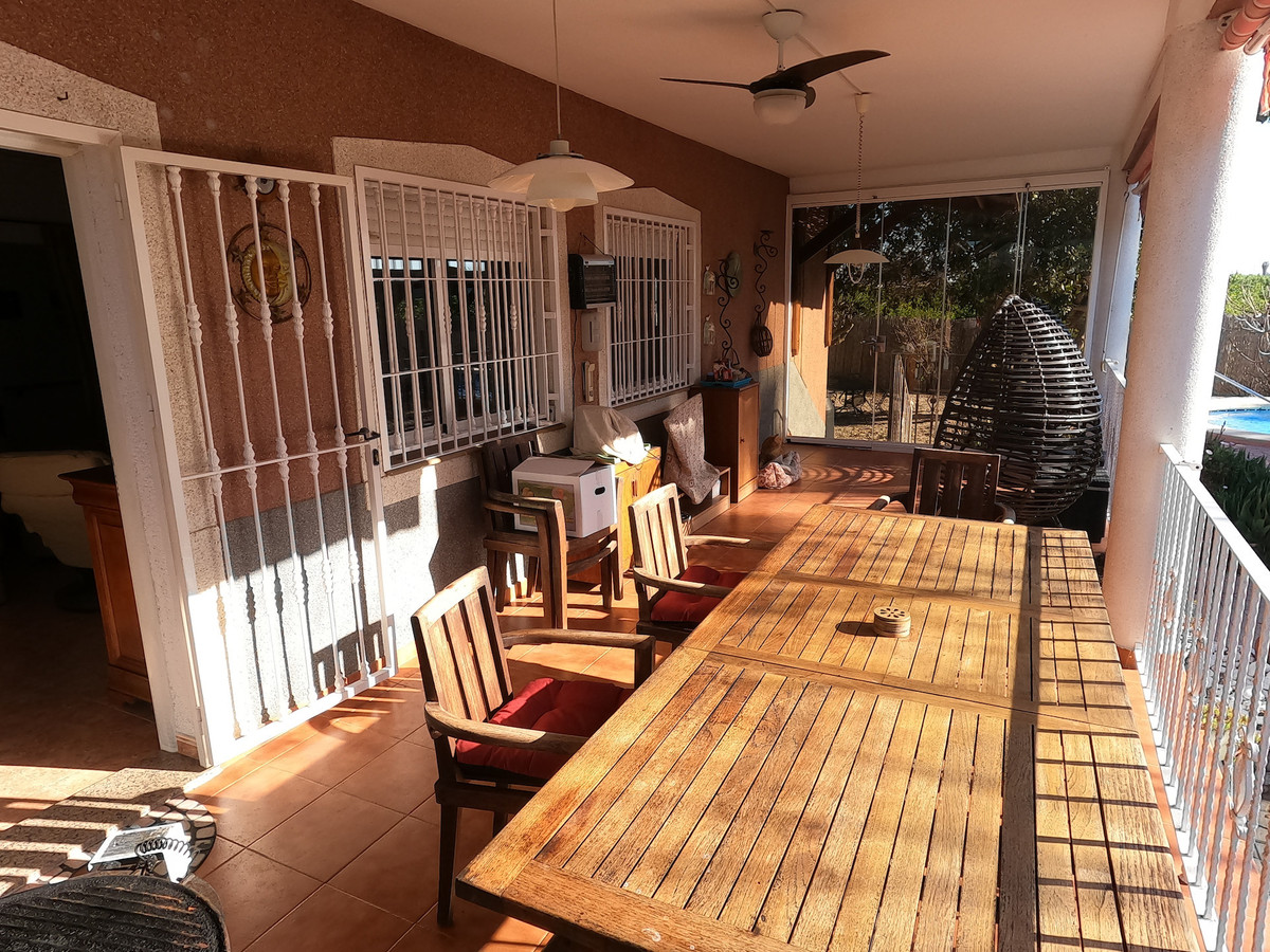 3 Bed Townhouse for sale in Orihuela Costa Blanca, Alicante, Spain
