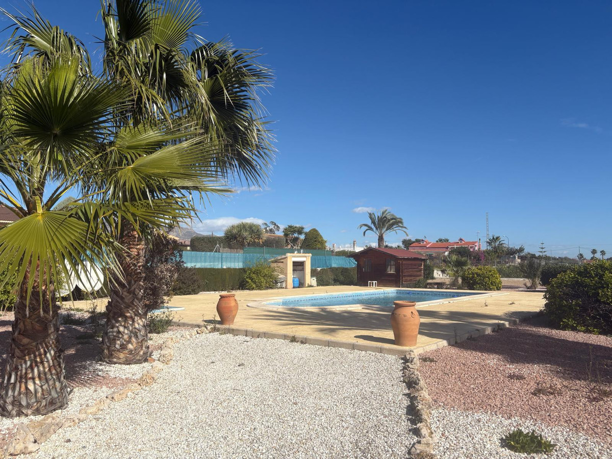 3 Bed Townhouse for sale in Albatera Costa Blanca, Alicante, Spain
