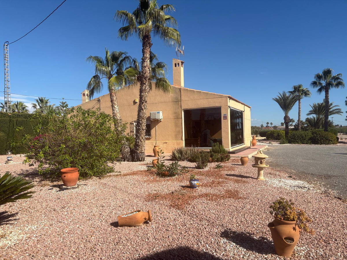 3 Bed Townhouse for sale in Albatera Costa Blanca, Alicante, Spain