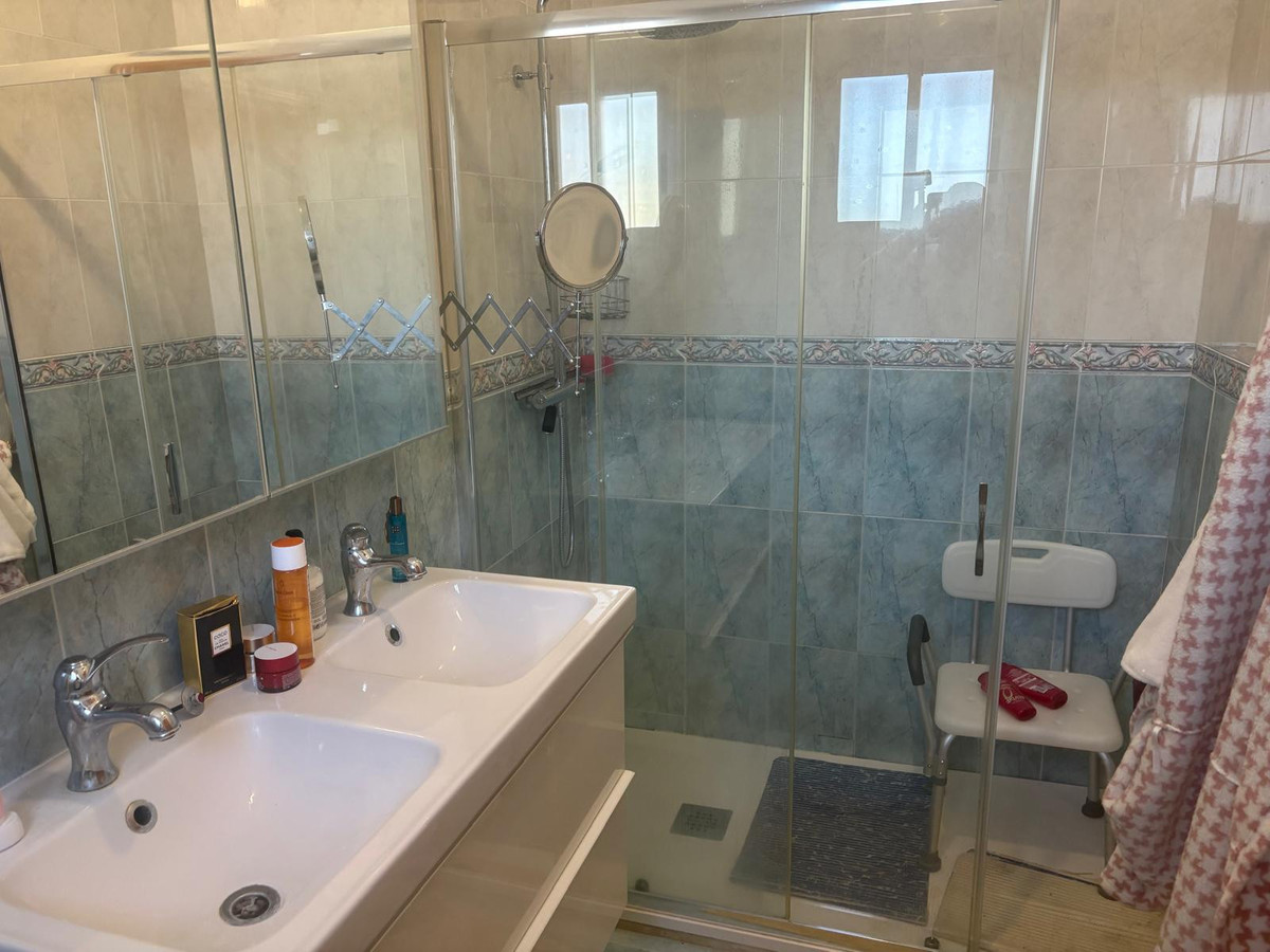 3 Bed Townhouse for sale in Albatera Costa Blanca, Alicante, Spain