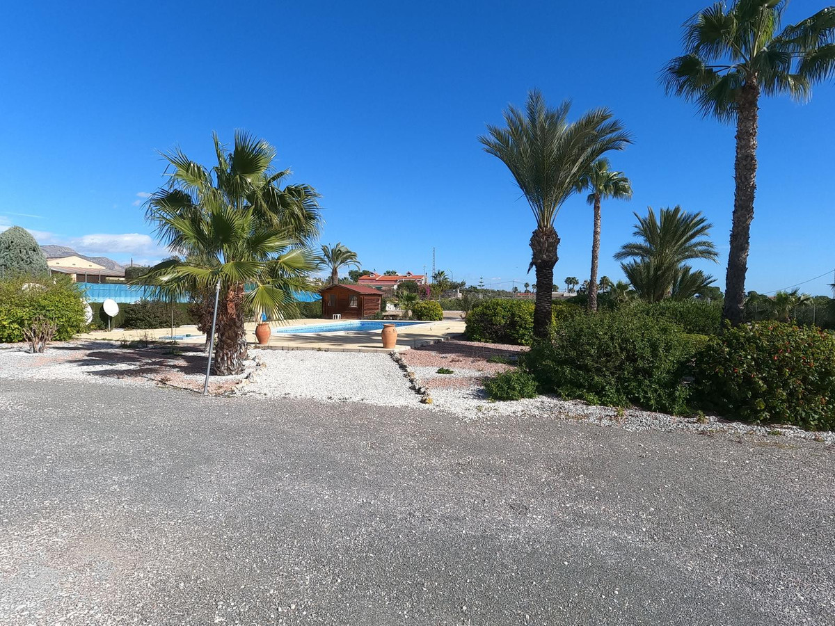 3 Bed Townhouse for sale in Albatera Costa Blanca, Alicante, Spain