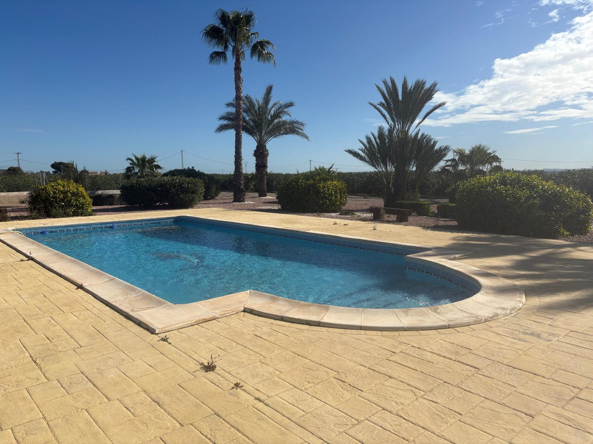 3 Bed Townhouse for sale in Albatera Costa Blanca, Alicante, Spain