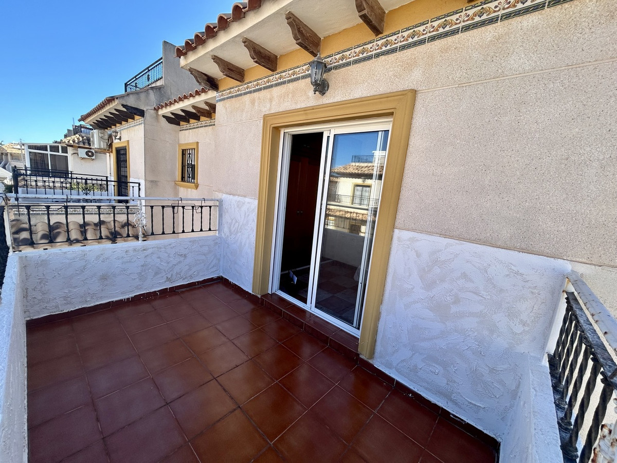 2 Bed Townhouse for sale in Cabo Roig Costa Blanca, Alicante, Spain