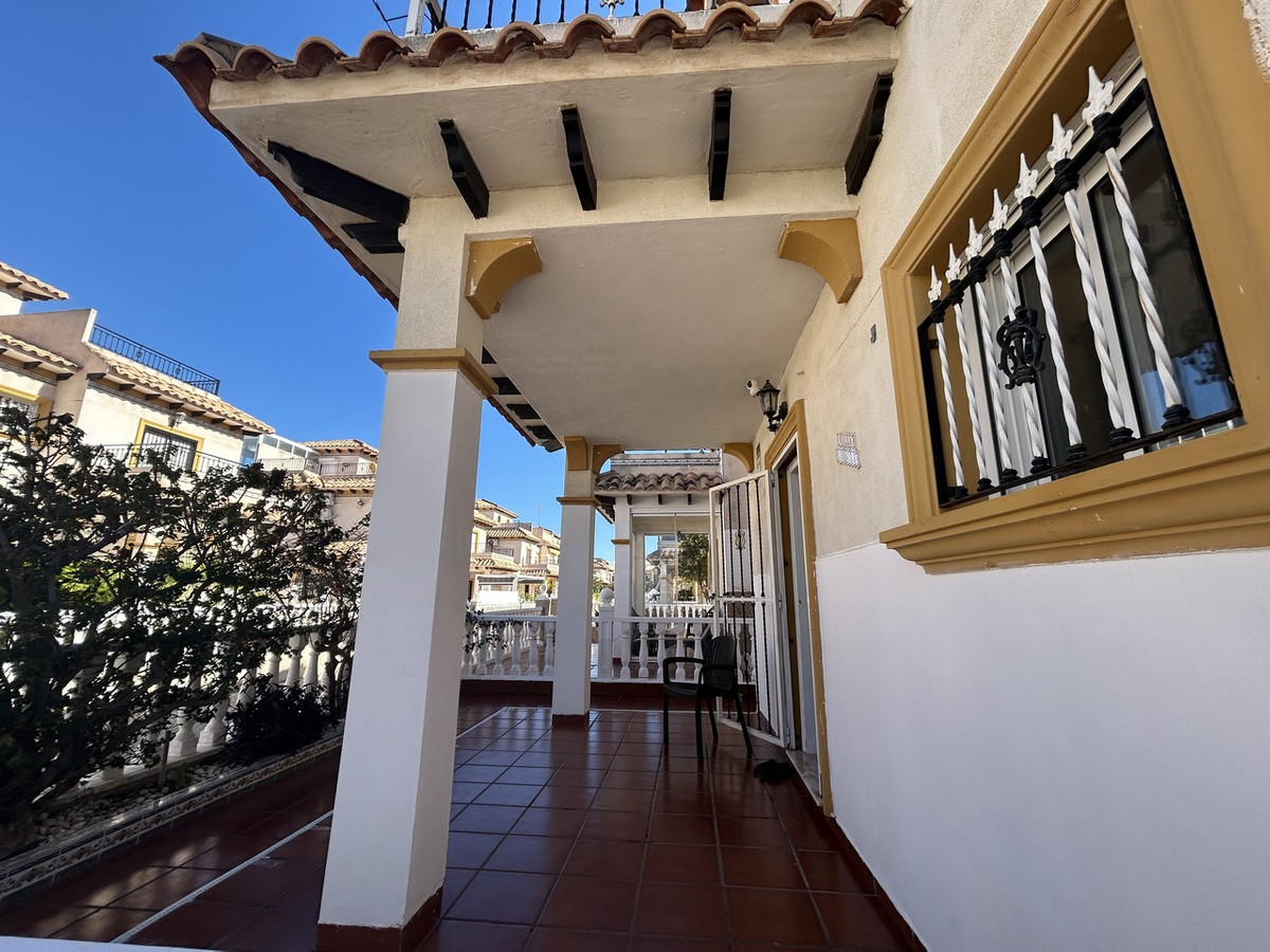 2 Bed Townhouse for sale in Cabo Roig Costa Blanca, Alicante, Spain