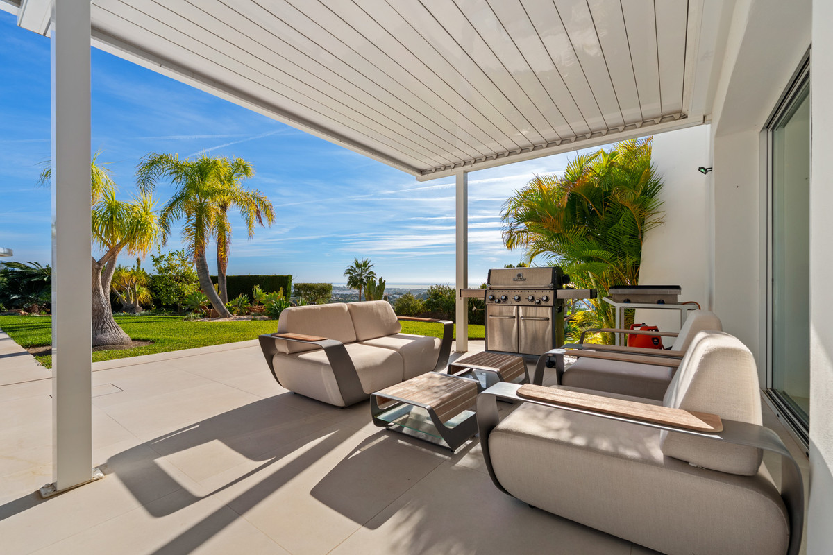 Se vende Villa - Chalet de 9 dormitorios en Costa Del Sol, Málaga, España