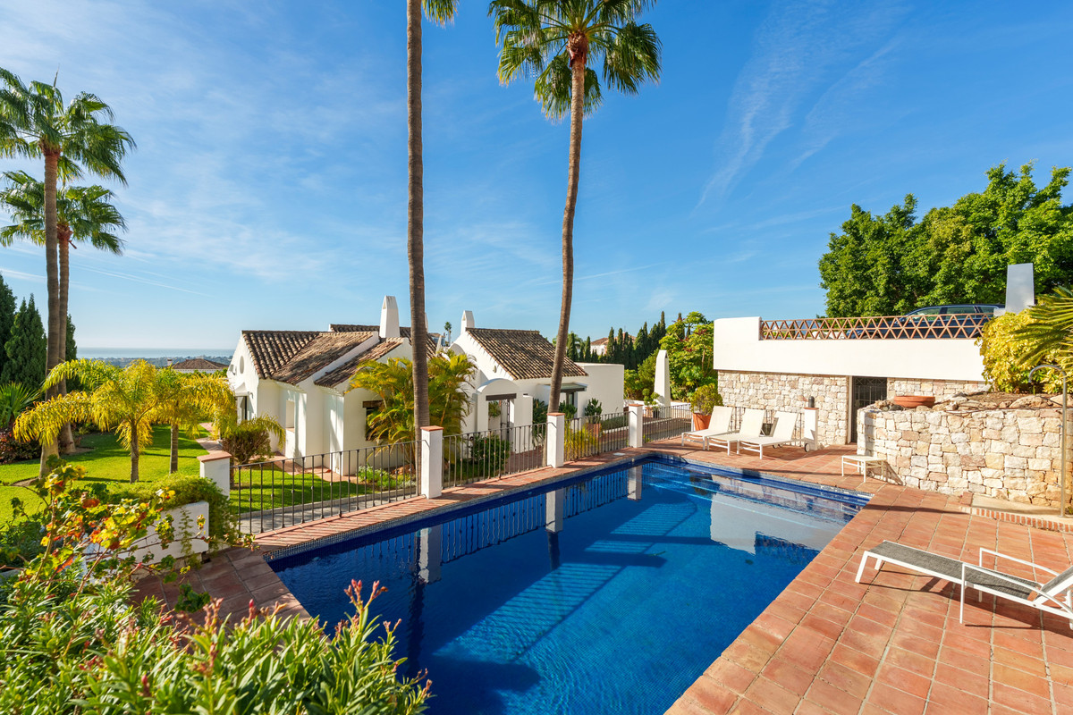 Se vende Villa - Chalet de 9 dormitorios en Costa Del Sol, Málaga, España