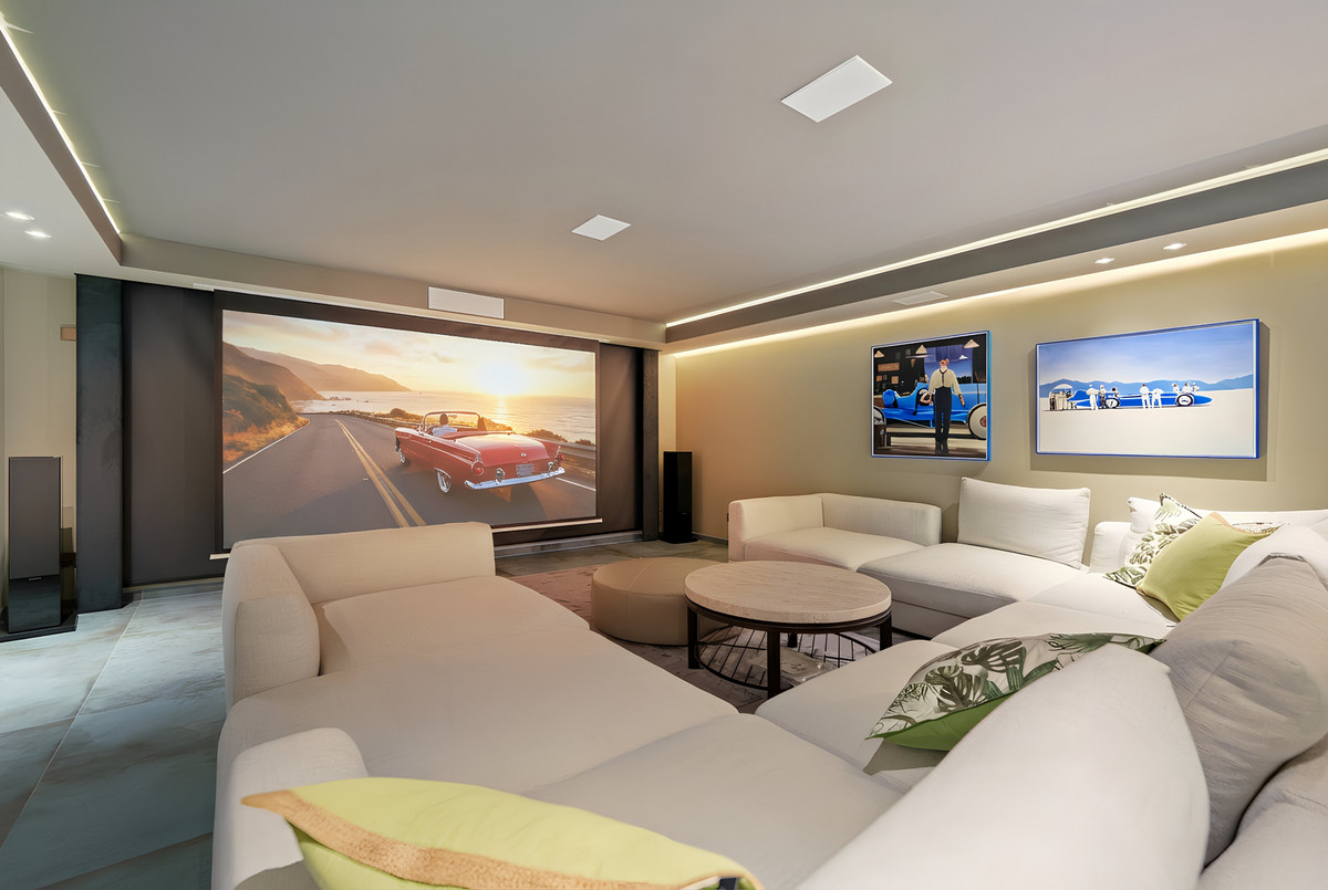 Se vende Villa - Chalet de 9 dormitorios en Costa Del Sol, Málaga, España