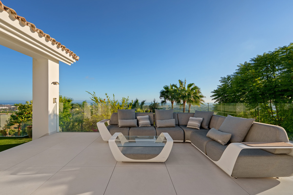 Se vende Villa - Chalet de 9 dormitorios en Costa Del Sol, Málaga, España